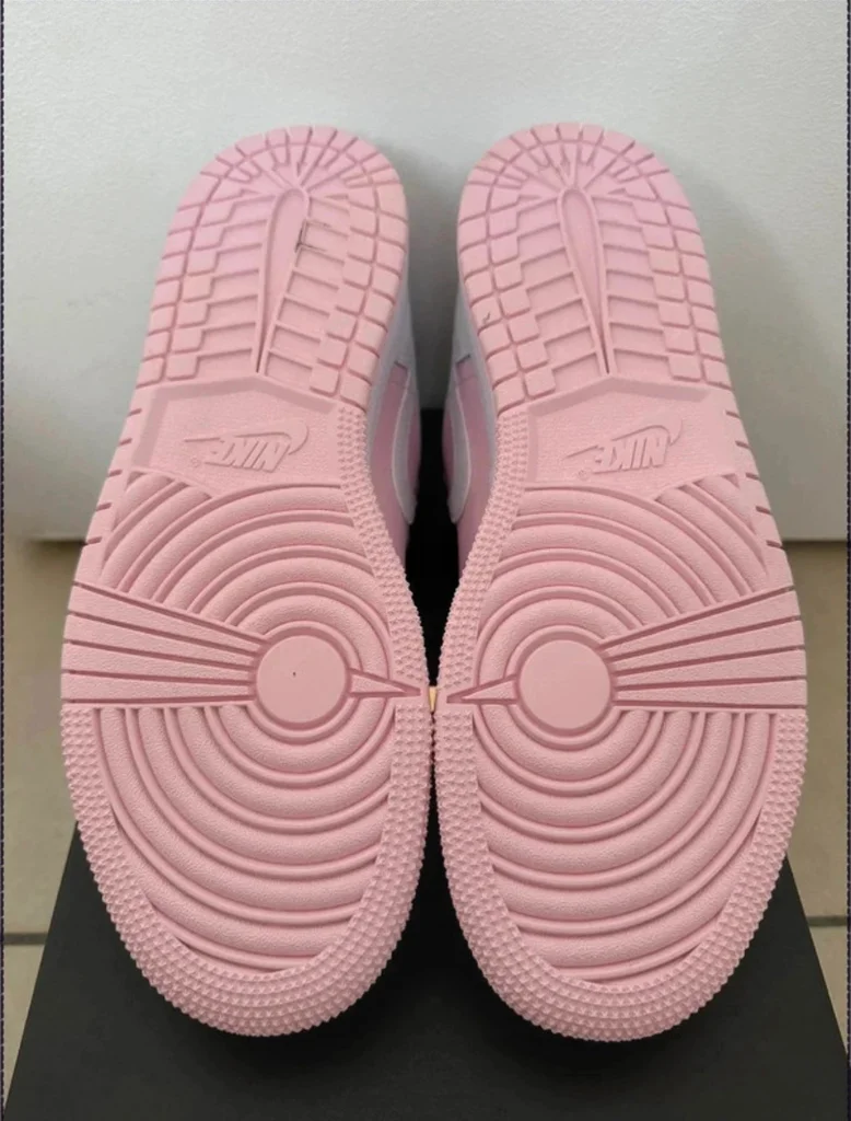 Air Jordan 1 Low – photo 5